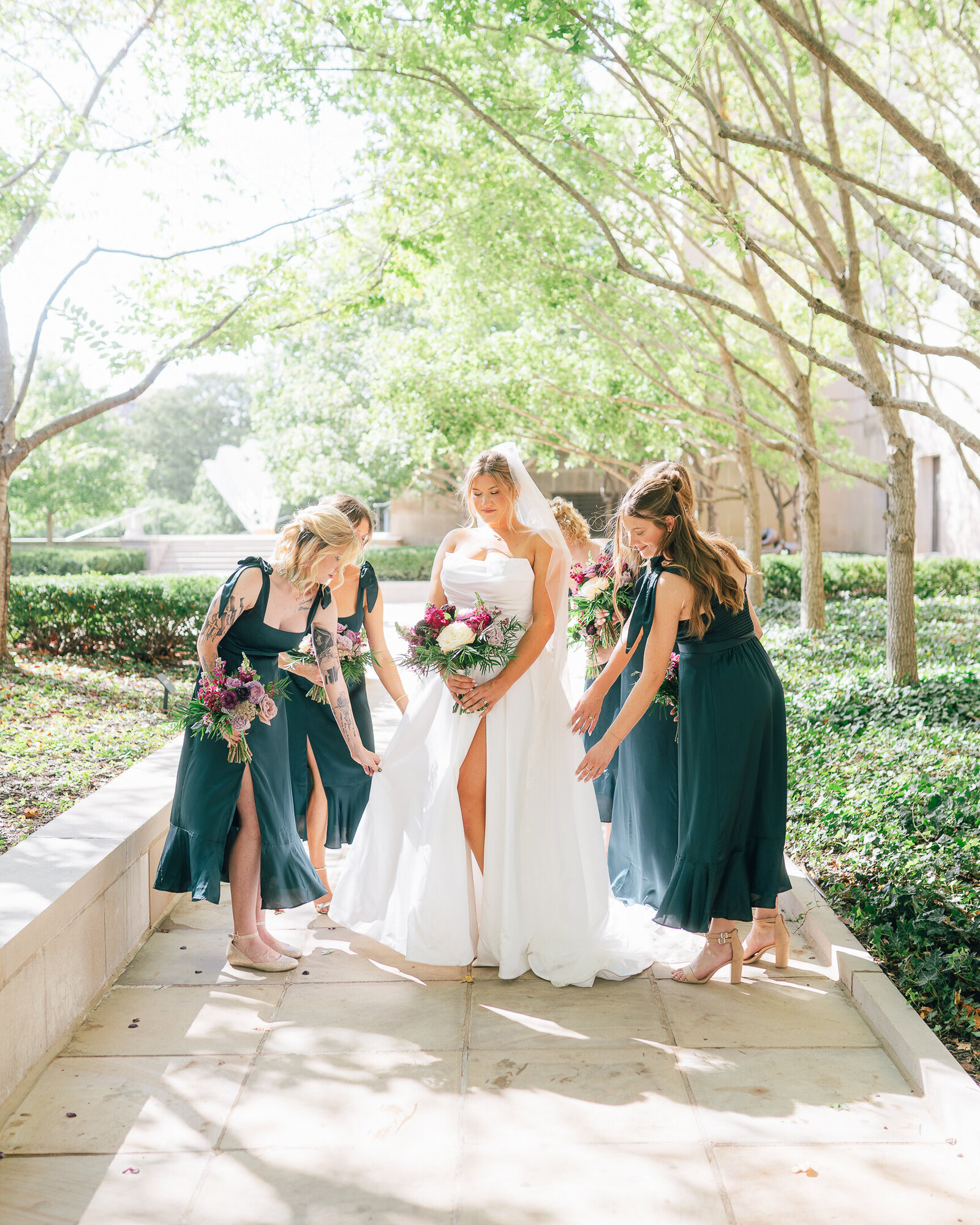 Corby Intercontinental Hotel Kansas City Wedding Plaza-115