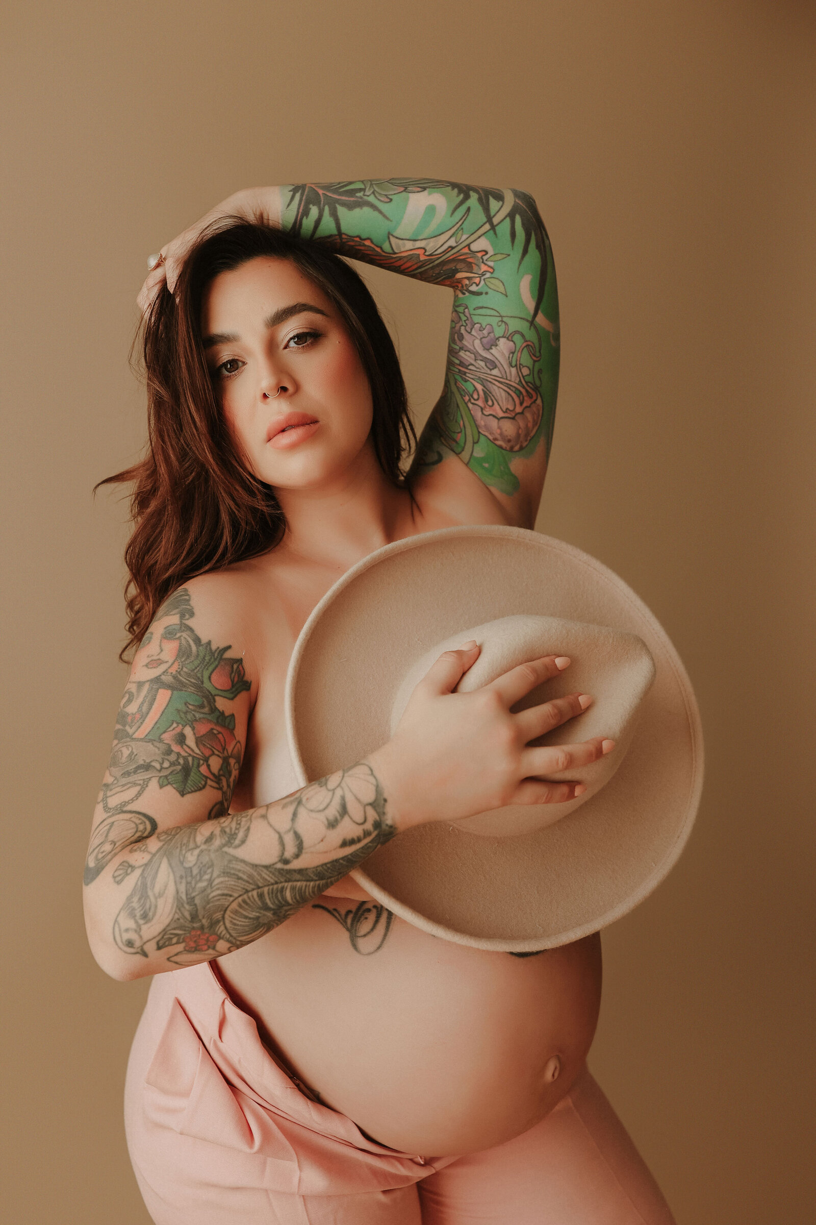 Couples-maternity-photos-25