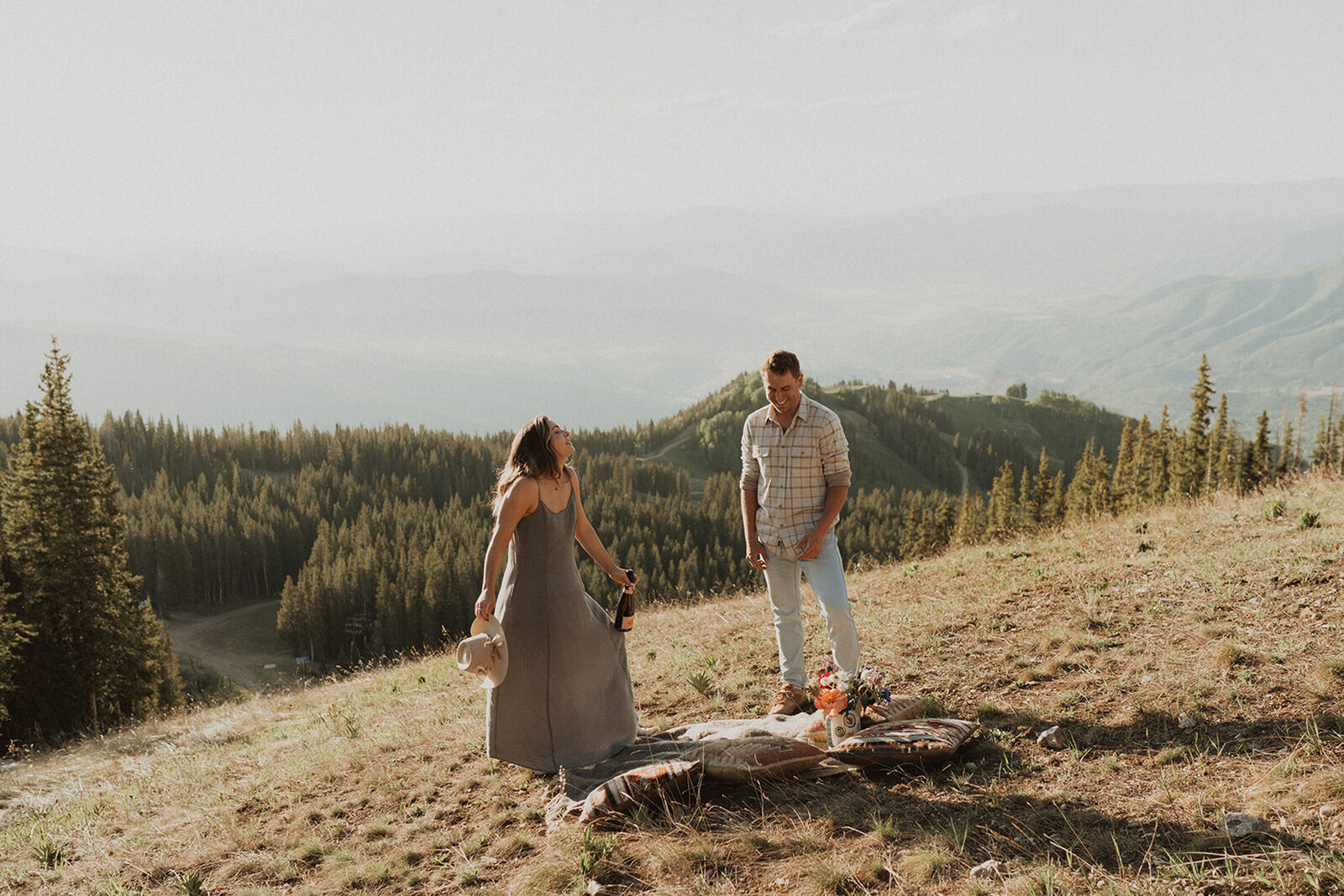 Wedding proposal photos mountain in Aspen, Colorado