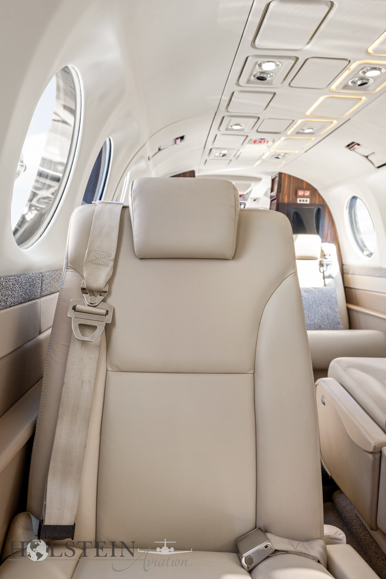 King Air 350 Watermarked-6