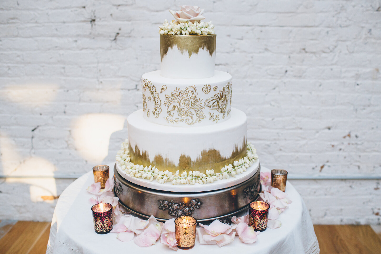 19-Joinery-Chicago-Wedding-cake