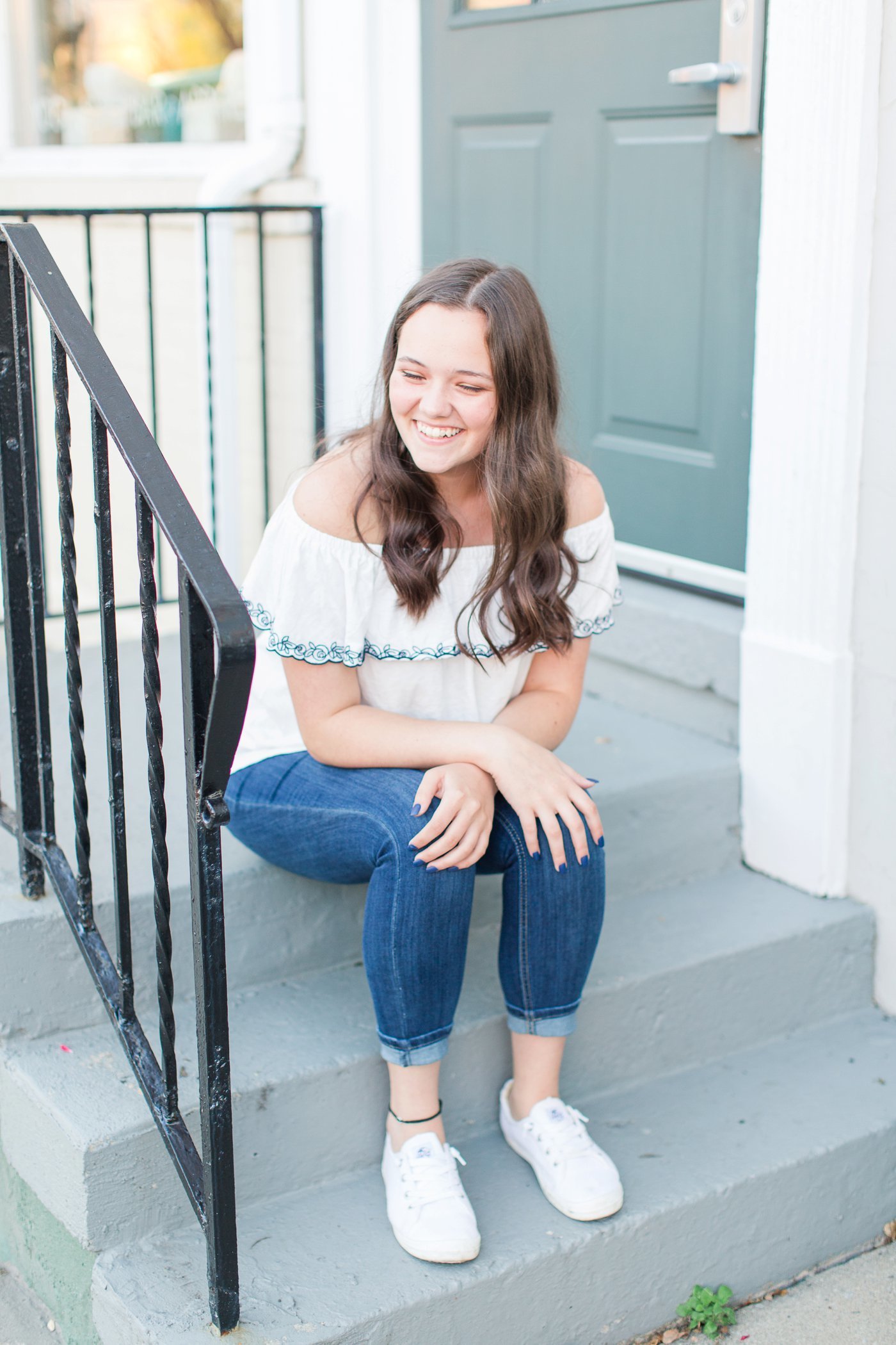 summer-main- street-village-of-pittsford-new-york-senior-portrait-10
