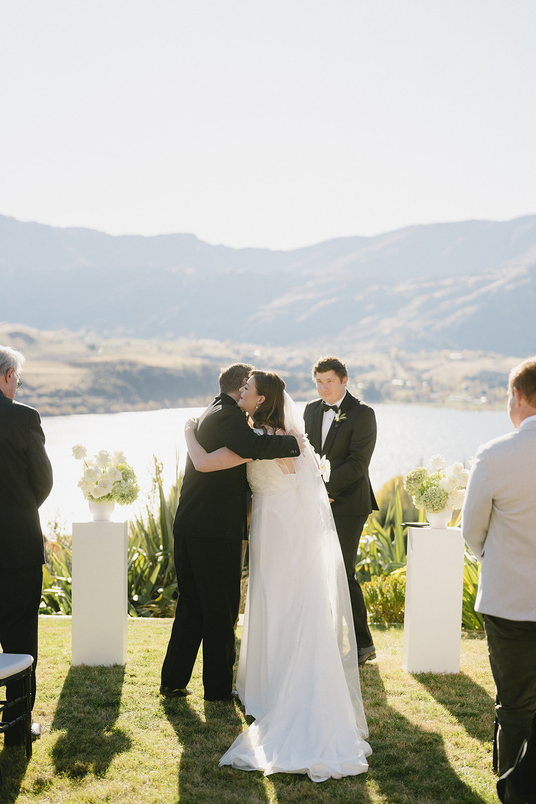 Melissa Clark Photography - Queenstown Wedding Photographer - Lake Hayes Holiday Home Wedding - Katherine & Adam 4.5.24-8