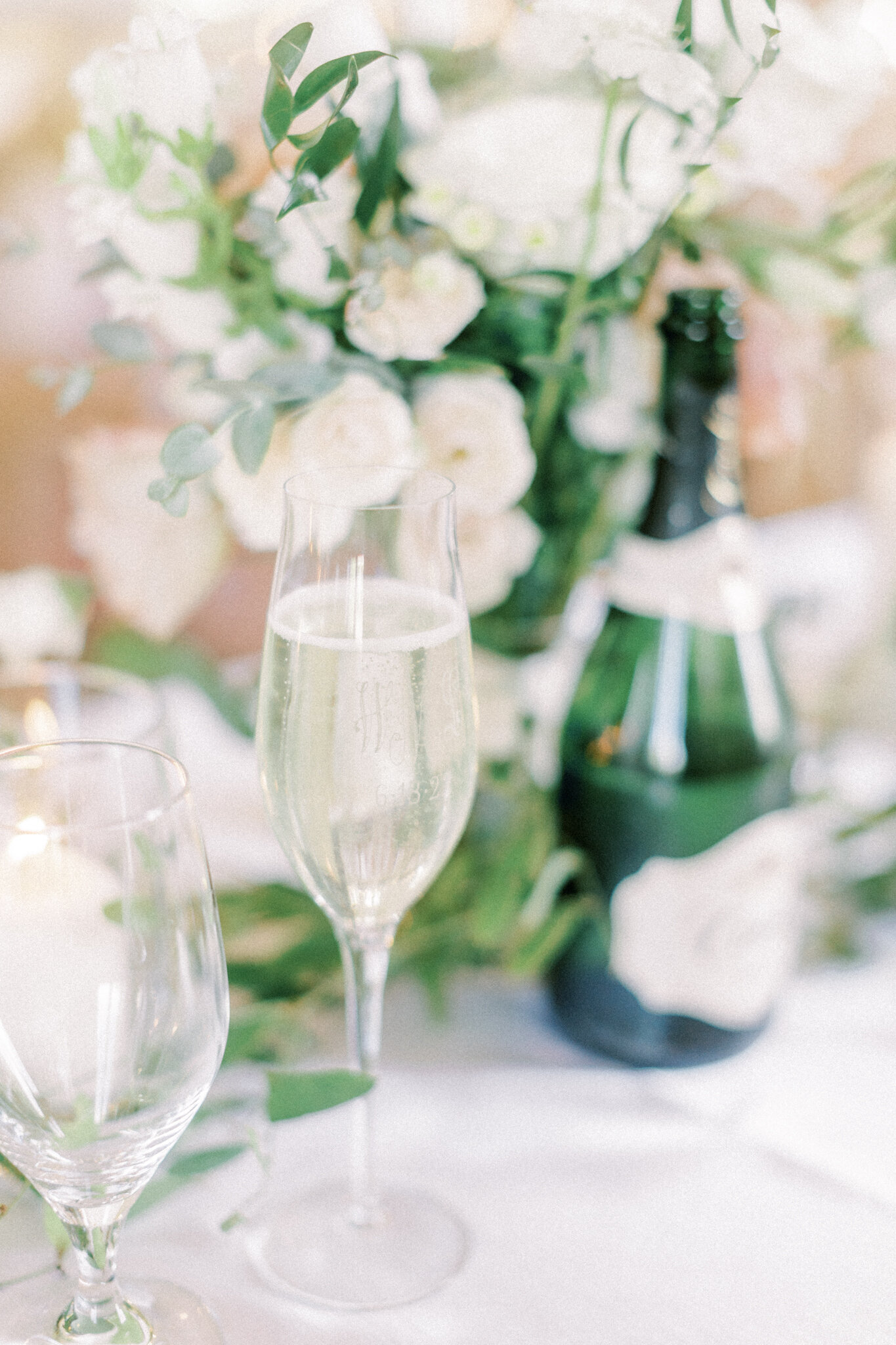 magnolia-hill-farm-ohio-wedding-venue-photographer-laura-bill-297