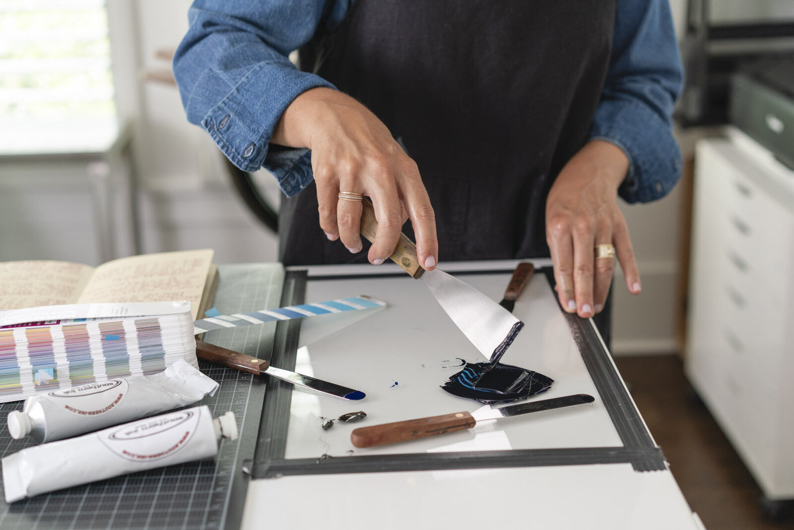 AbbyMurphyPhoto_StationeryPhotography_BrandPhotographer_PaperGoodsPhotography-24