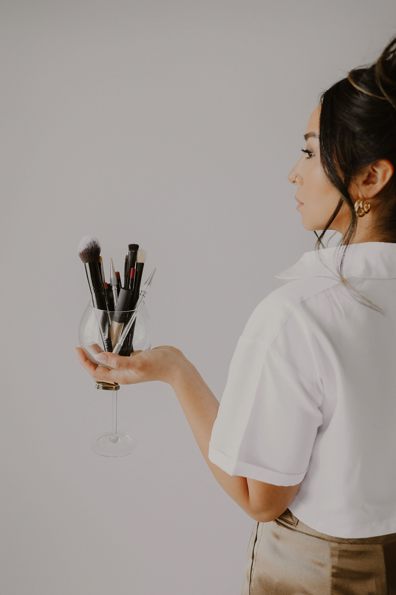 Makeup-artist-branding-8