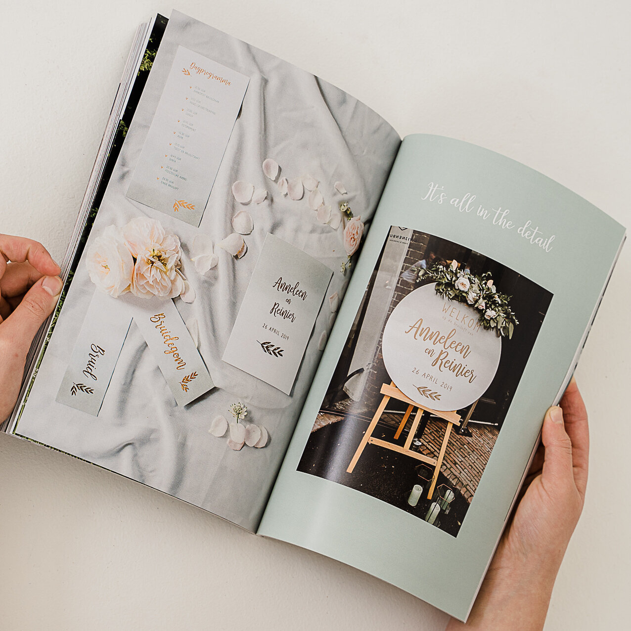 Drukwerk trouwen in minimalistic magazine