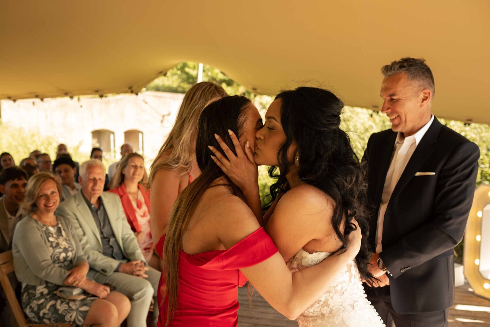 Trouw-Fotografie-Bruidsreportage-Amsterdam-FOMO-Fotografie-47