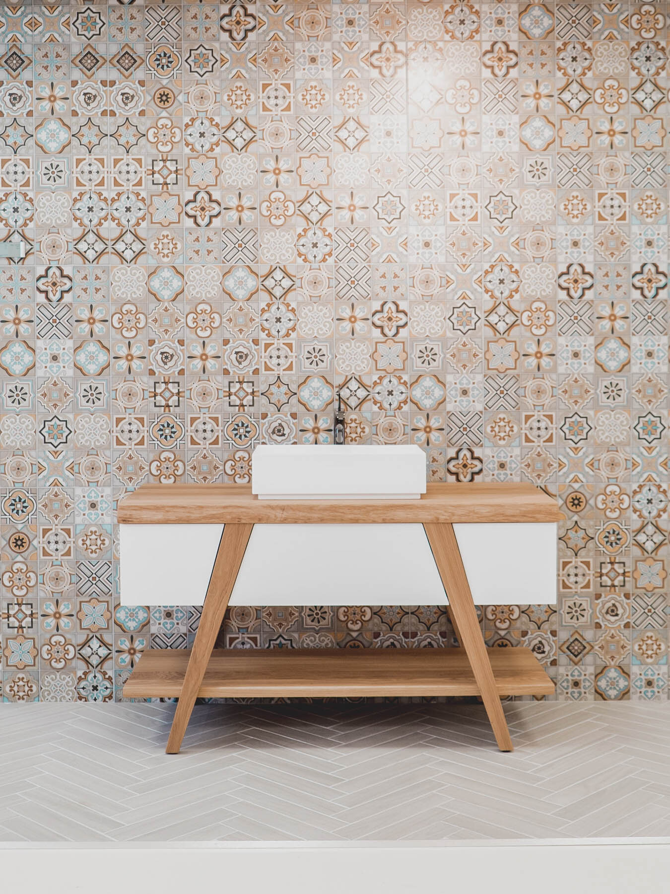 Girlboss-Designer-Interior-Design-Website-Templateq-305