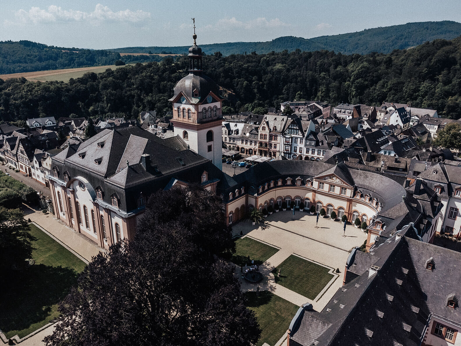 Standesamtliche-Hochzeitsfotografie-Schloss-Weilburg_0666