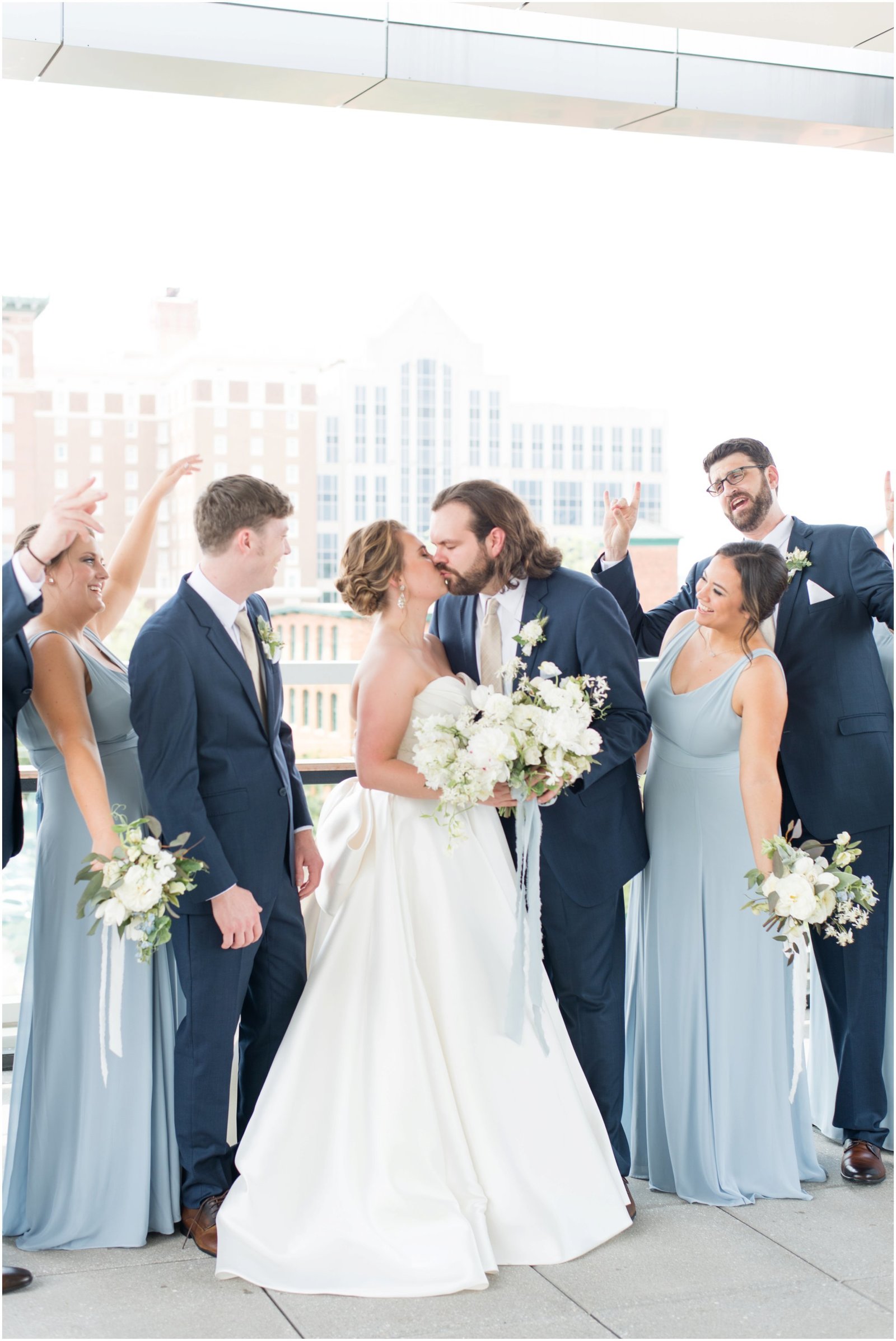 avenue-downtown-greenville-wedding_0318