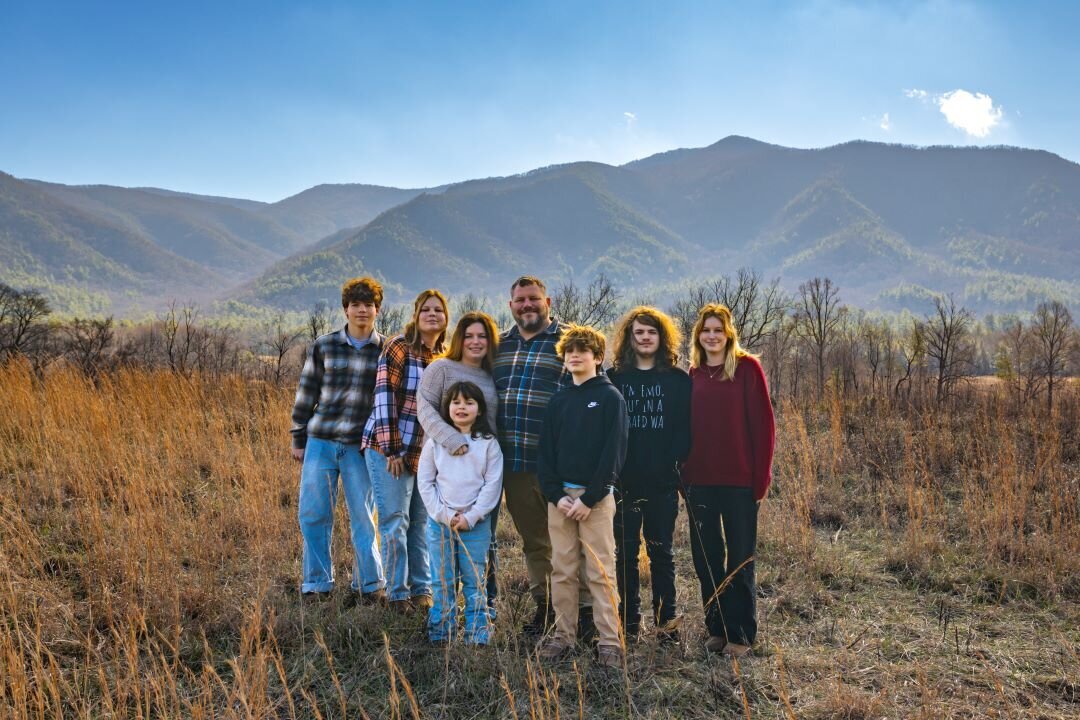 Cades_Cove_Great_Smoky_Mountains