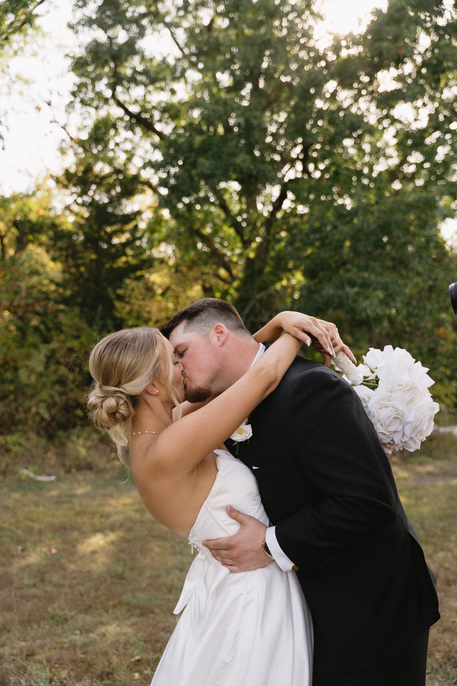 kansas-city-wedding-photographerMBP04390