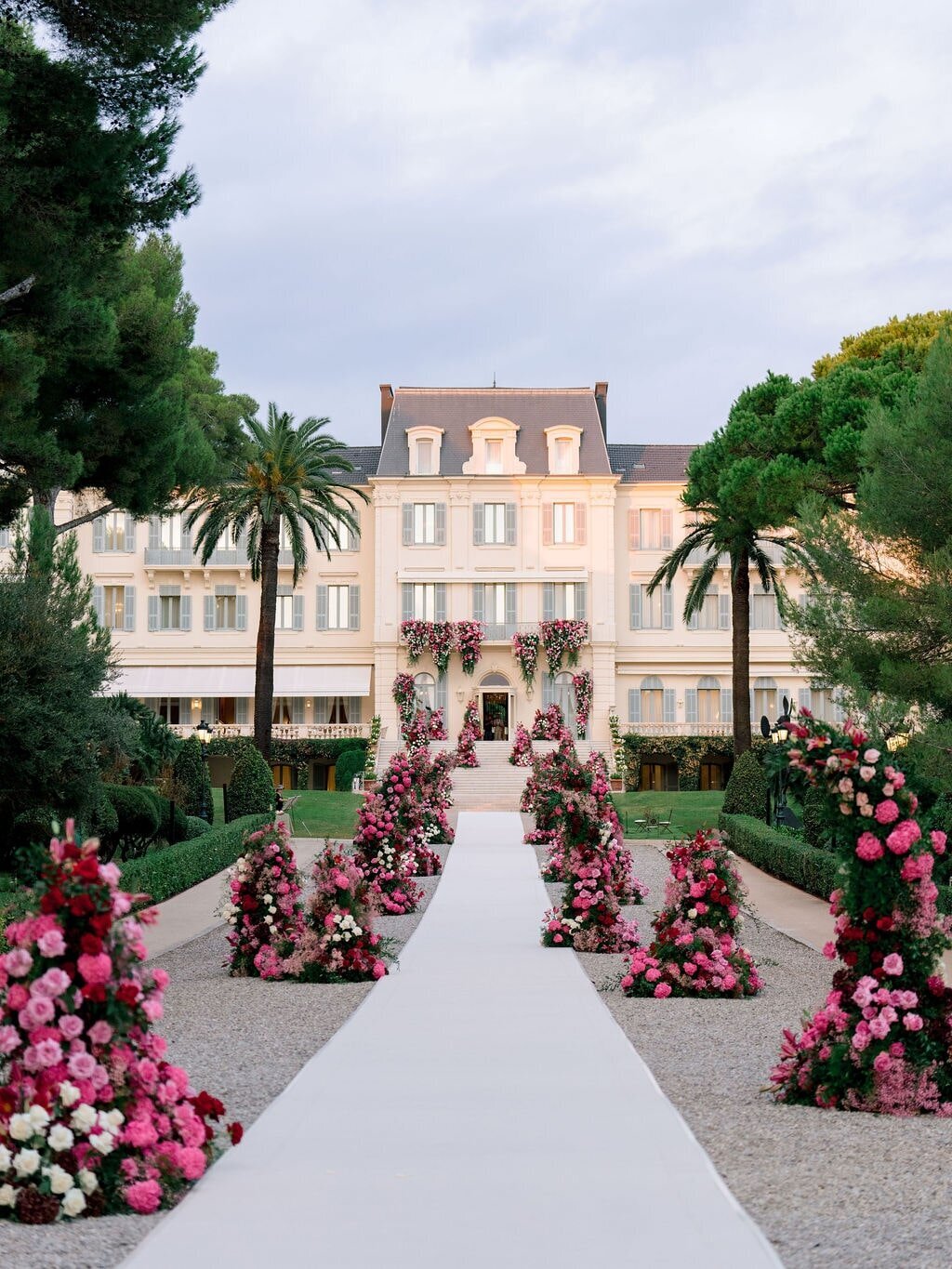 Hotel du Cap Eden Roc Wedding - White Eden