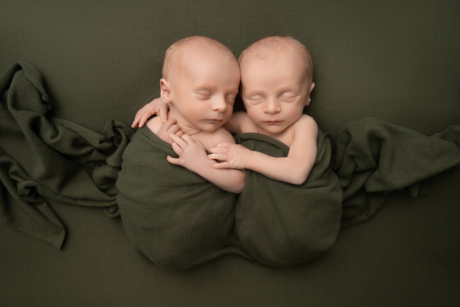 10_10_2024_BerryNewbornTwins-LukeNoah-141_WEB