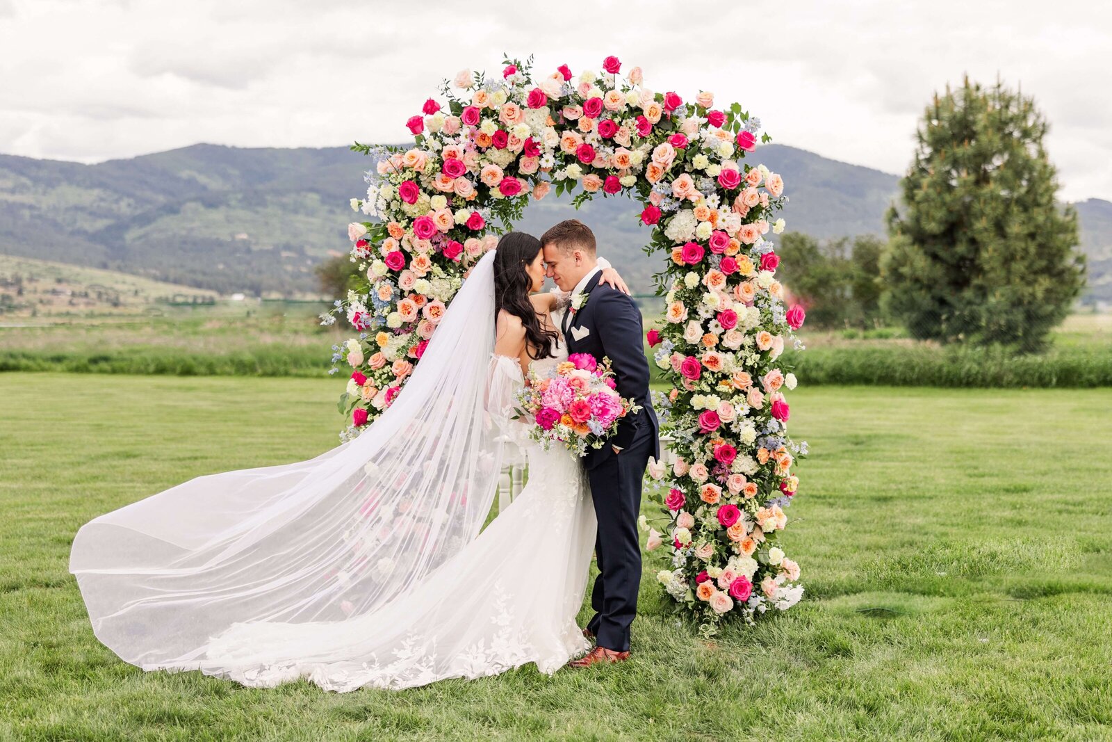 Colorful Floral Spring Spokane Wedding