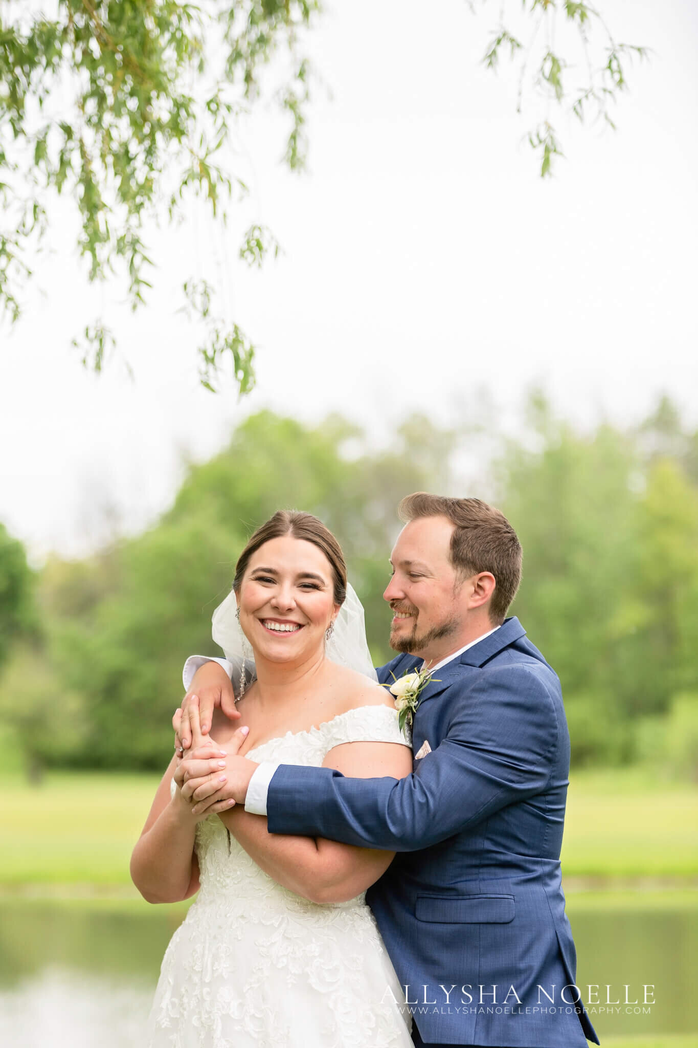 Wedding-at-River-Club-of-Mequon-362