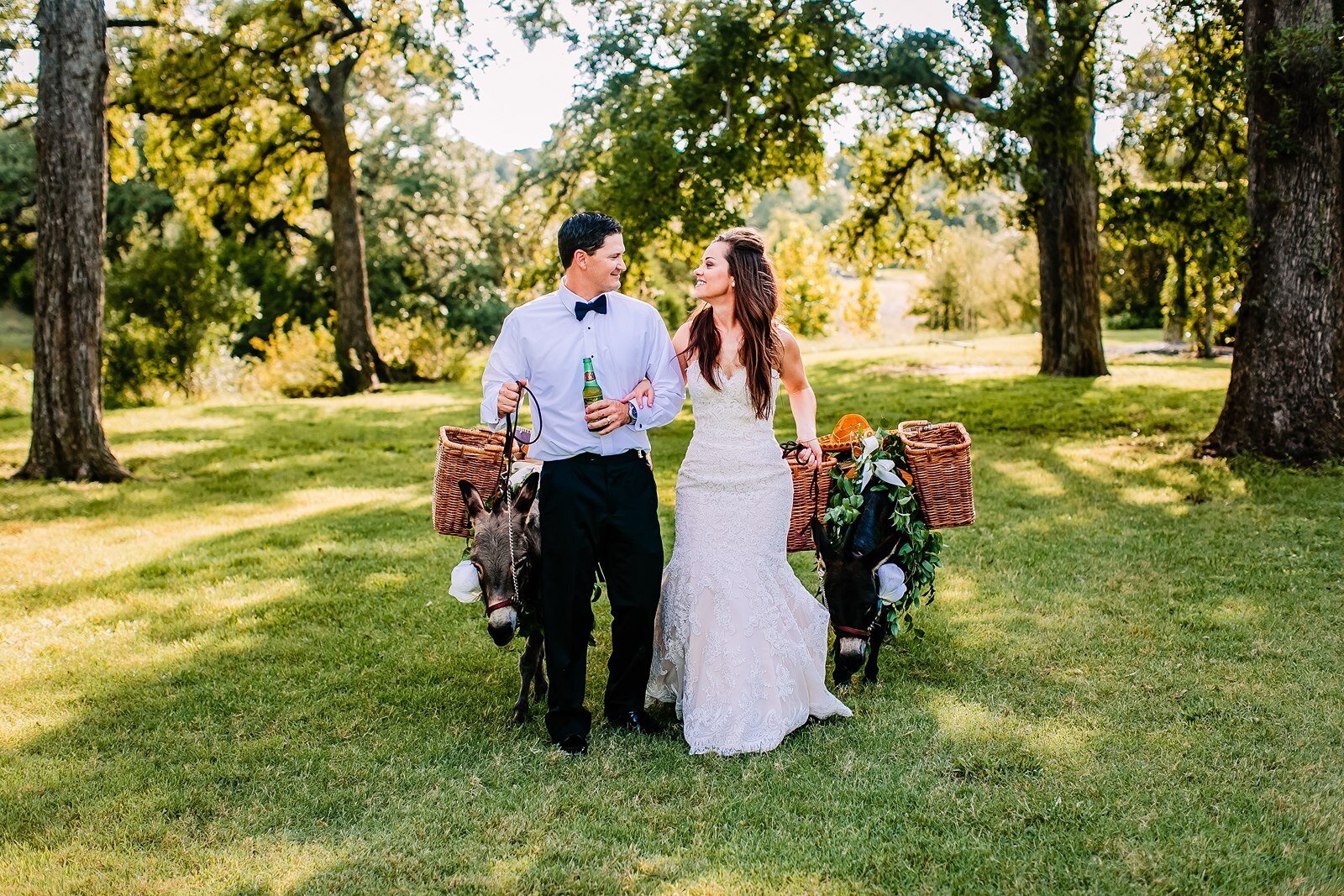 donkeys-walking-couple-outdoor-wedding-venue