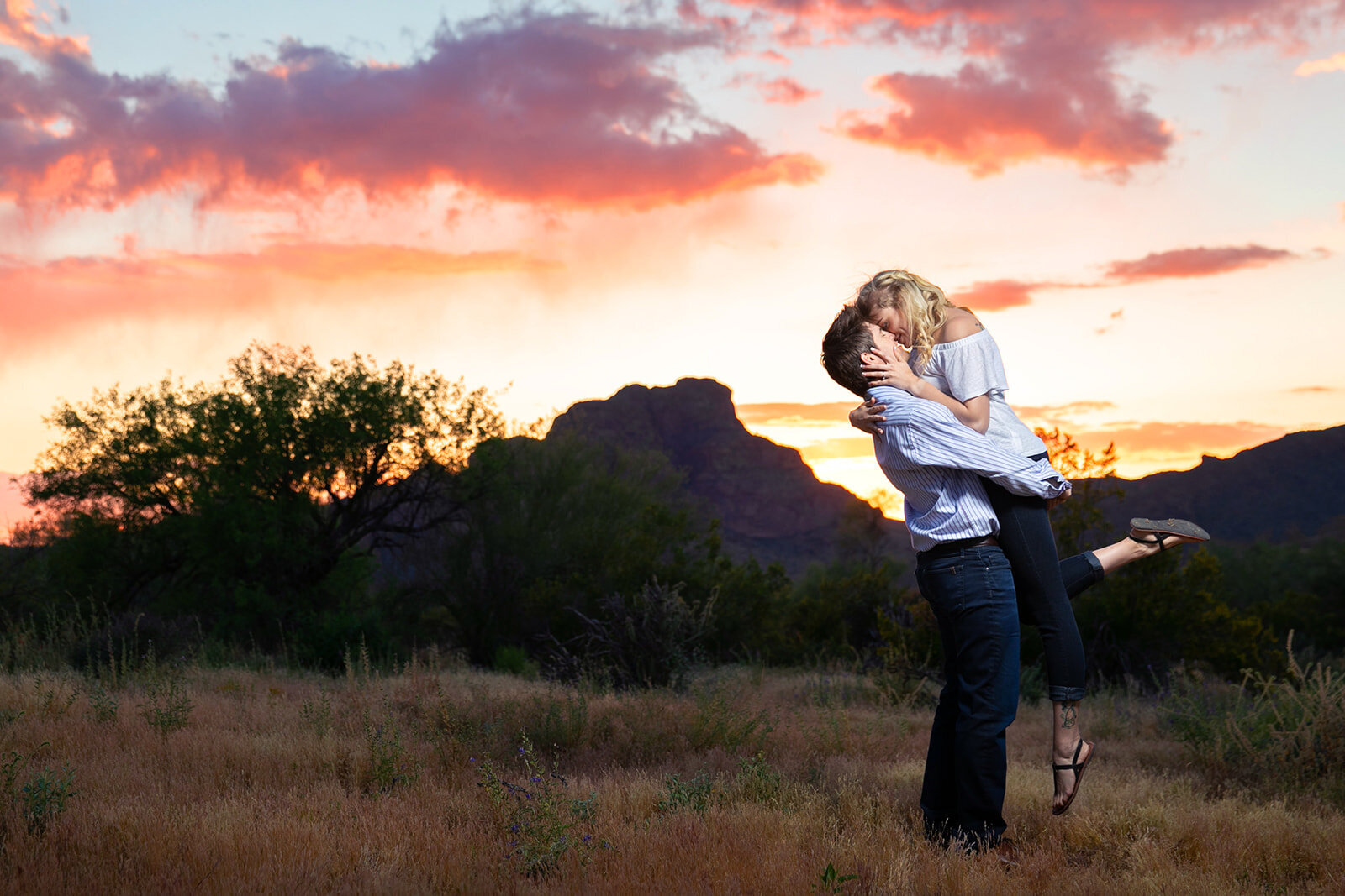 Amazing sunset photo from DePoy Studios, Phoenix best wedding photographer.