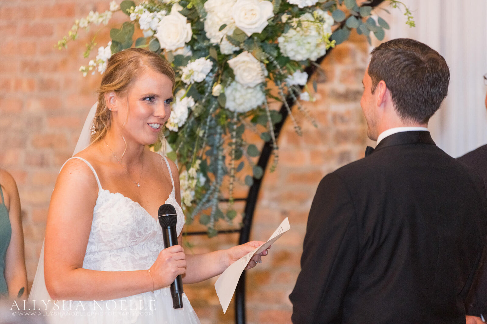Wedding-at-The-Factory-on-Barclay-in-Milwaukee-0820