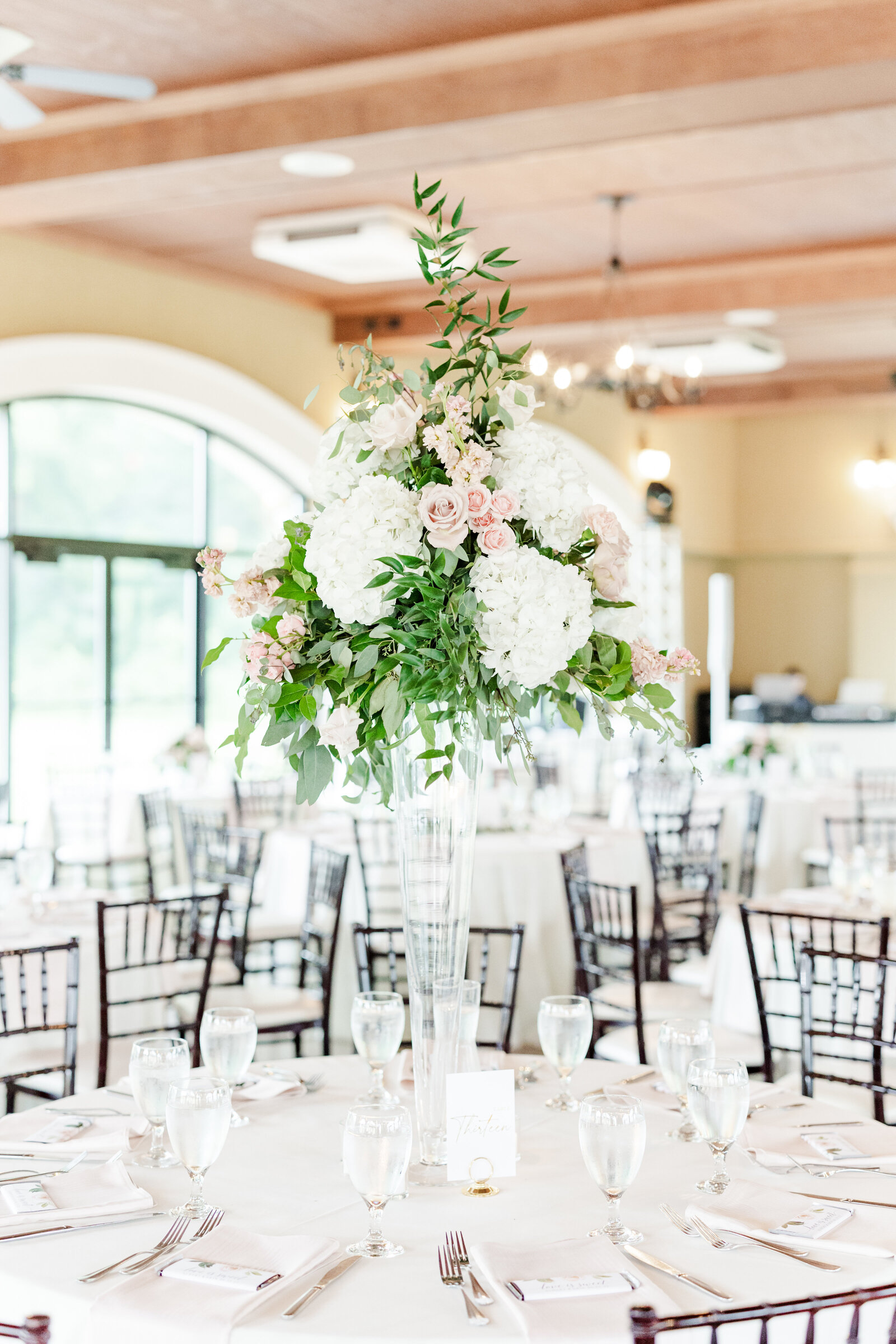 26_event_floral_rockford_illinois_dc_estate_winery