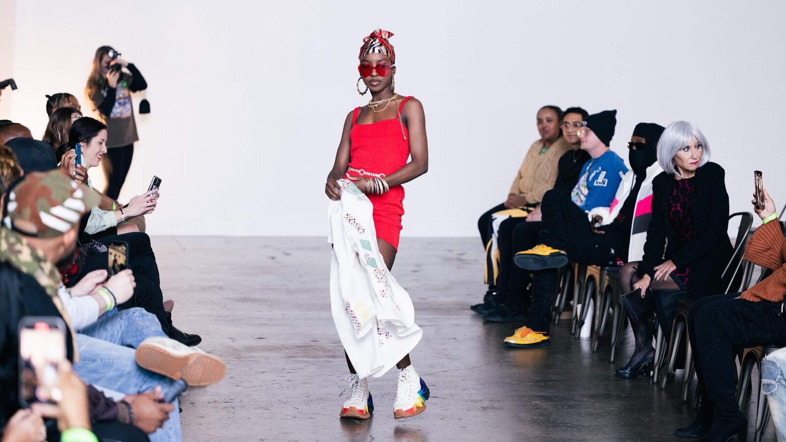 SmokinontheRunwaypt1-20