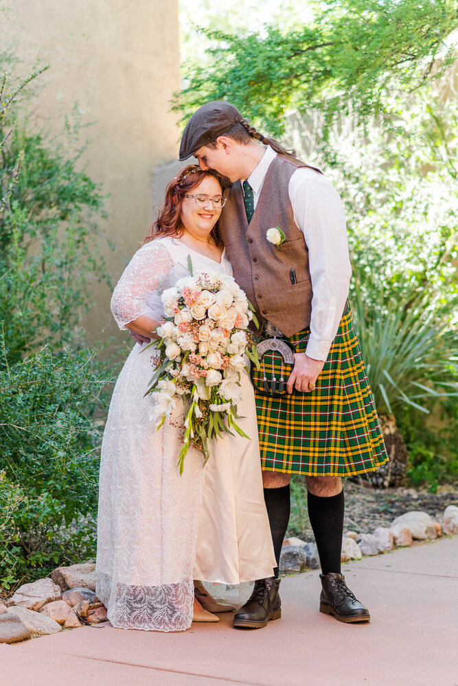 Kartchner-Caverns-Wedding-Old-Door-Shop-Reception-Christy-Hunter-Photography_013