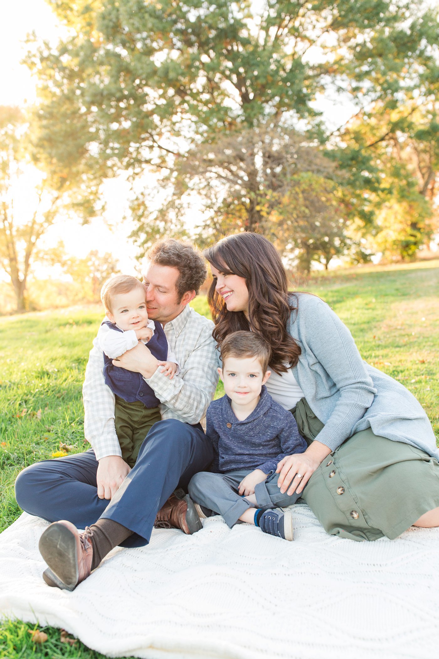 navy-green-blue-summer-steubenville-ohio-family-portrait-15