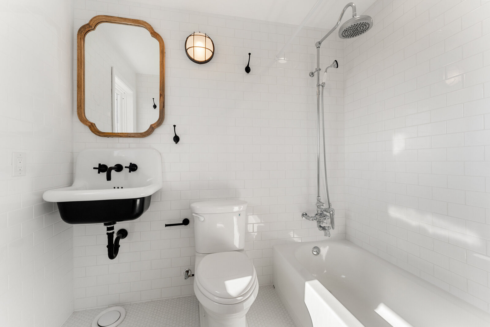 039_TPP_BattresConstruction_1031KingsRd