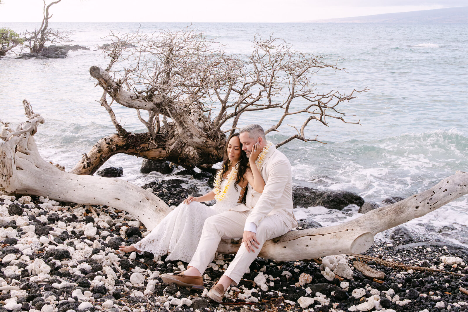IzabelaIPhoto_Ivy+Clifton_W_Pauoa_4-28-25-4