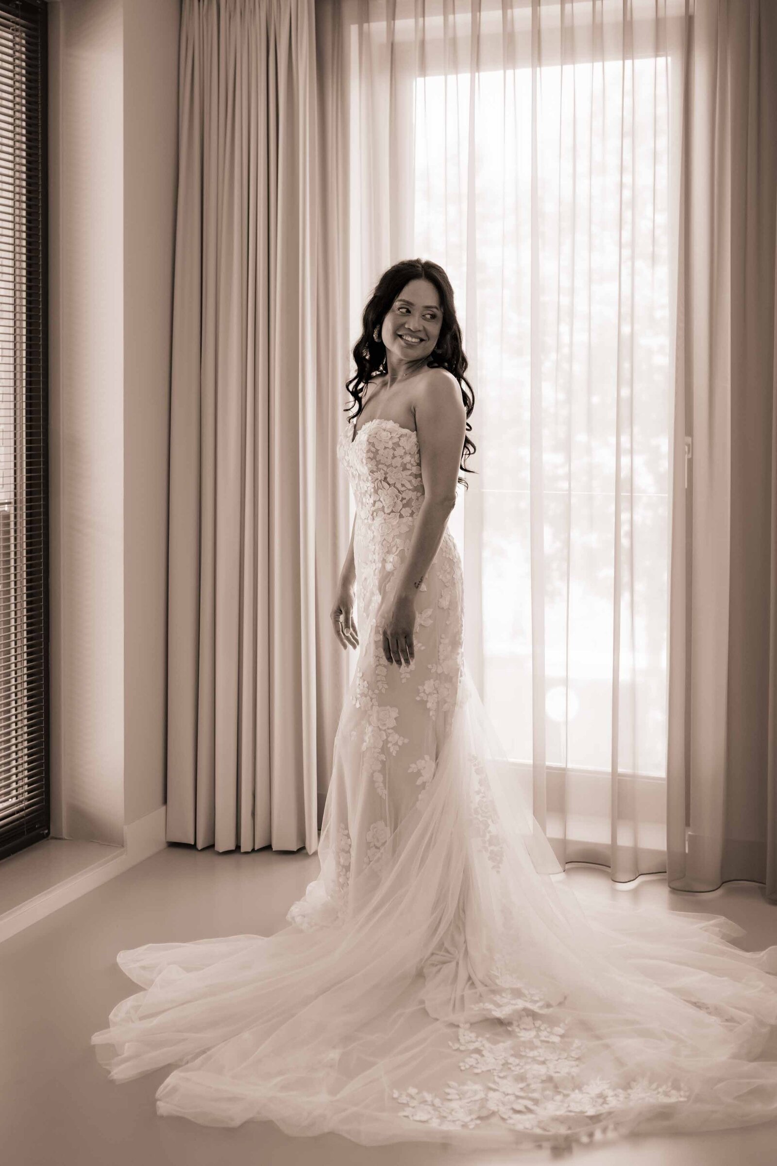 Trouw-Fotografie-Bruidsreportage-Amsterdam-FOMO-Fotografie-11