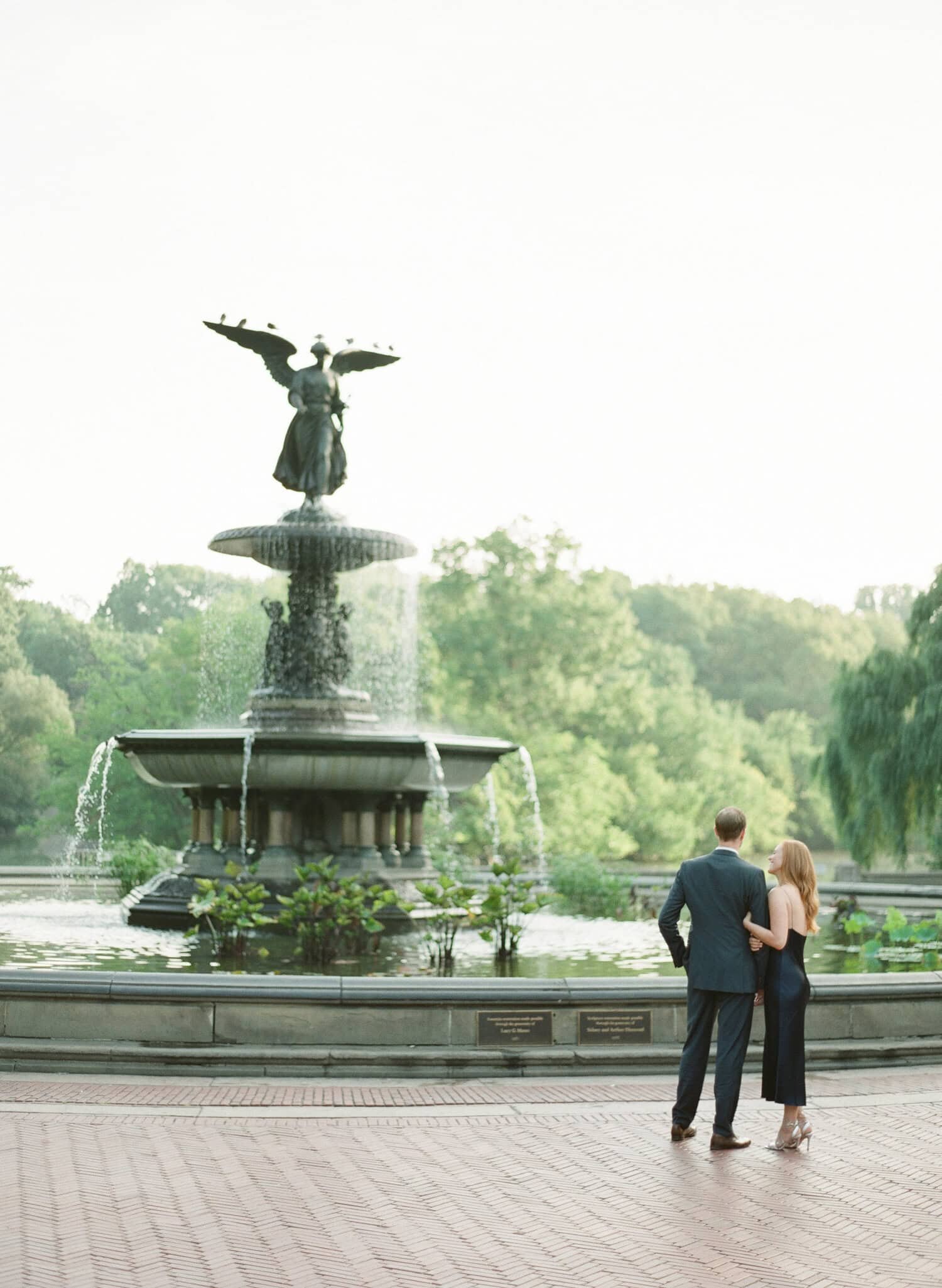 CENTRAL-PARK-ENGAGEMENT-SHOOT-BY-MATTHEW-MOORE-PHOTOGRAPHY-00005