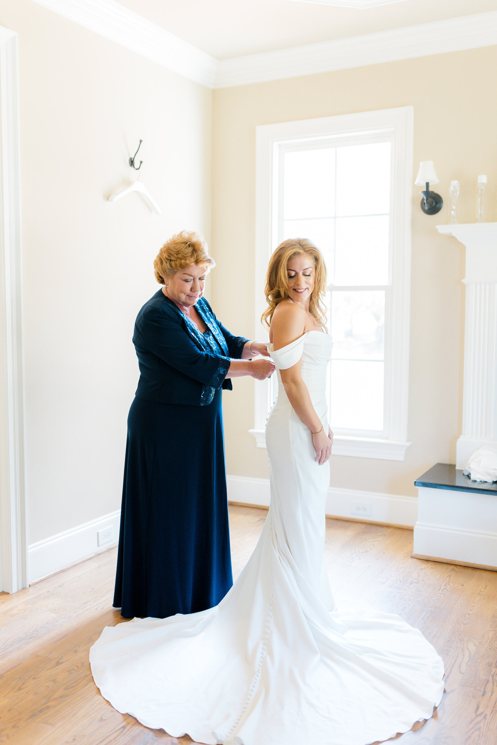 Joanna + Jeremy - Oaks At Salem - Wedding - Before Ceremony-95