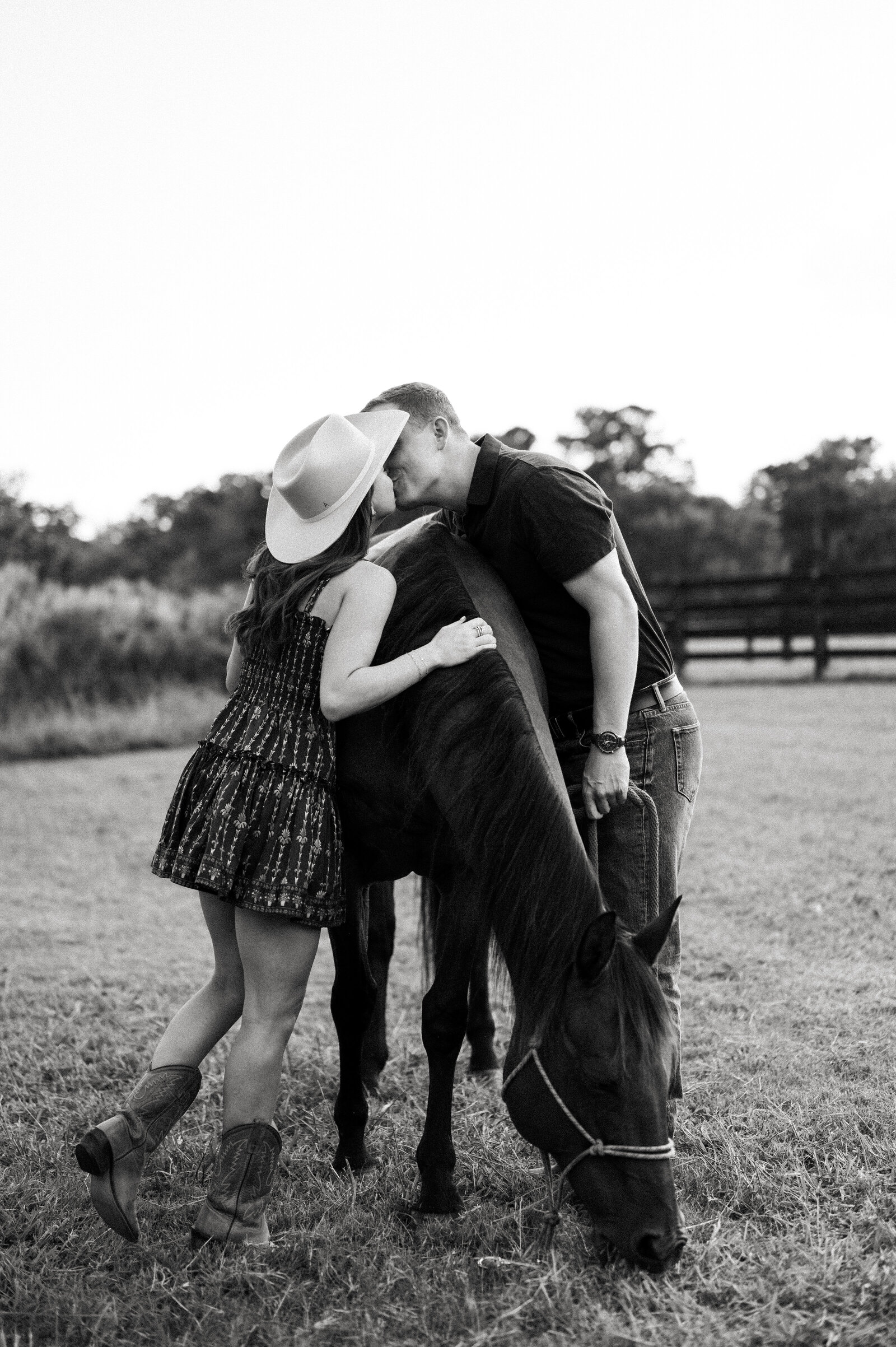 AlexisLunsfordPhotographyInnatSerenbeEngagementAbby&Foster-12-Copy1