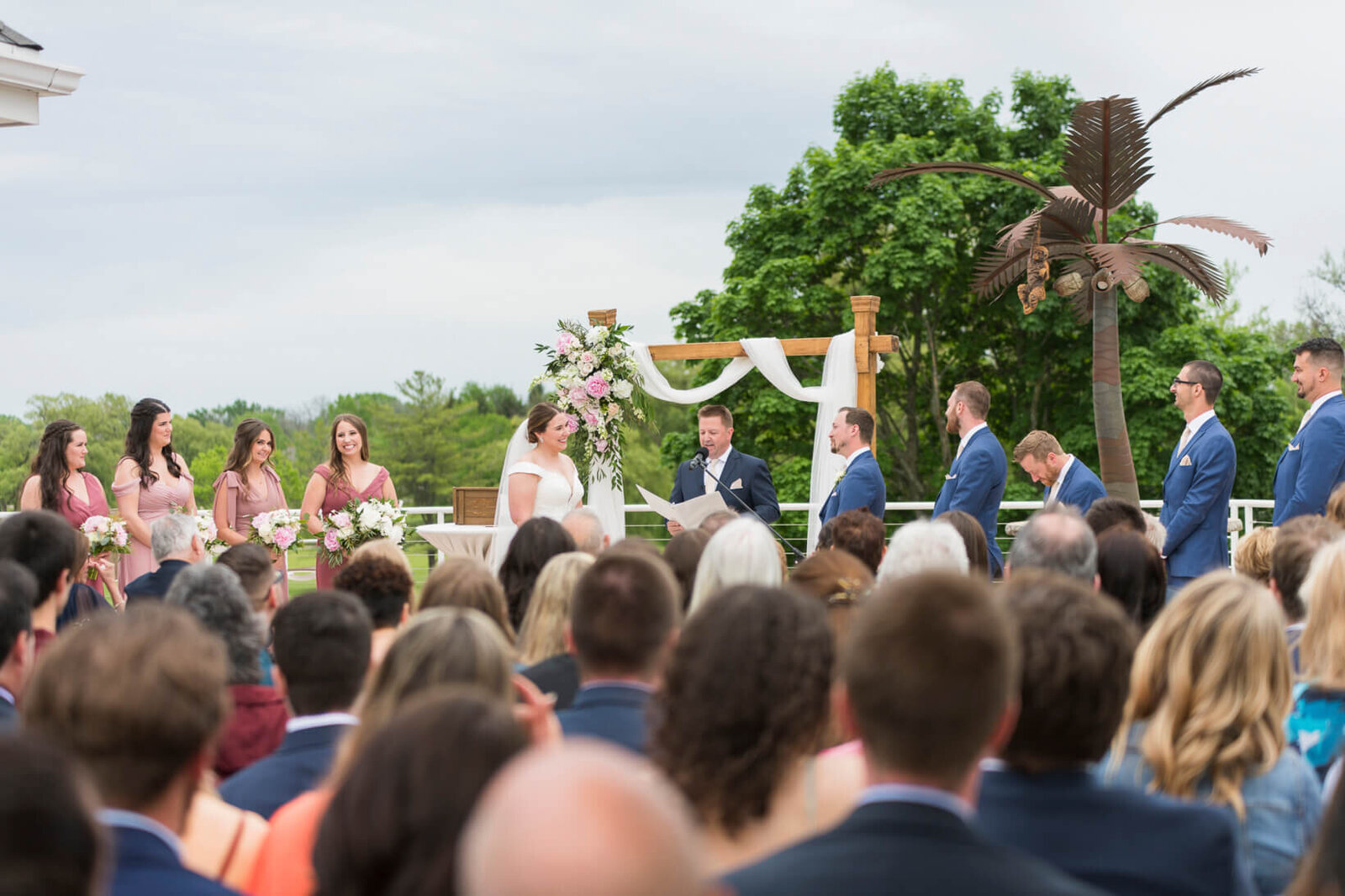 River-Club-of-Mequon-Wedding-471