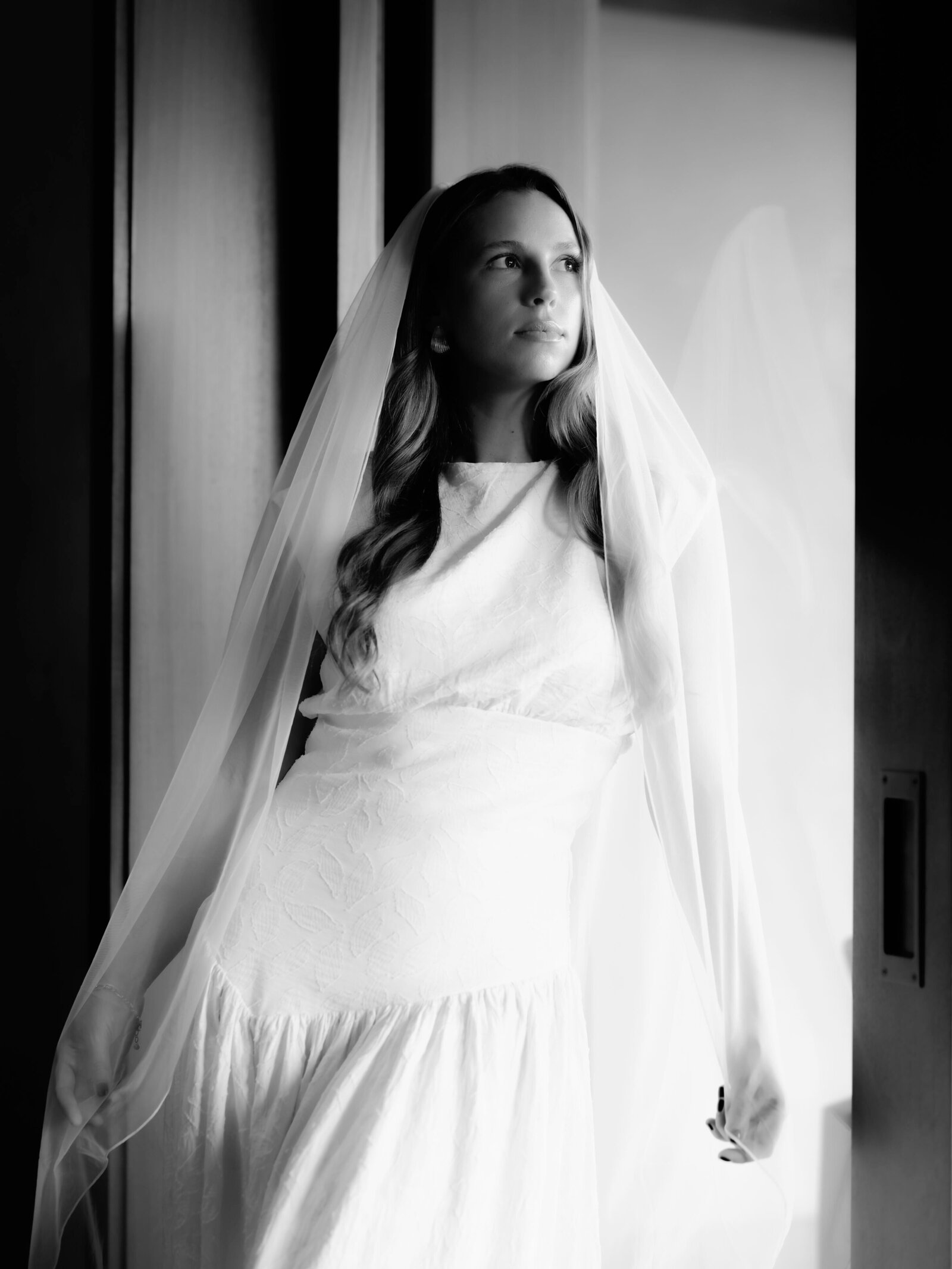 Bride-taking-portrait-photos-with-Southern-California-wedding-photographer-Christopher-Brown