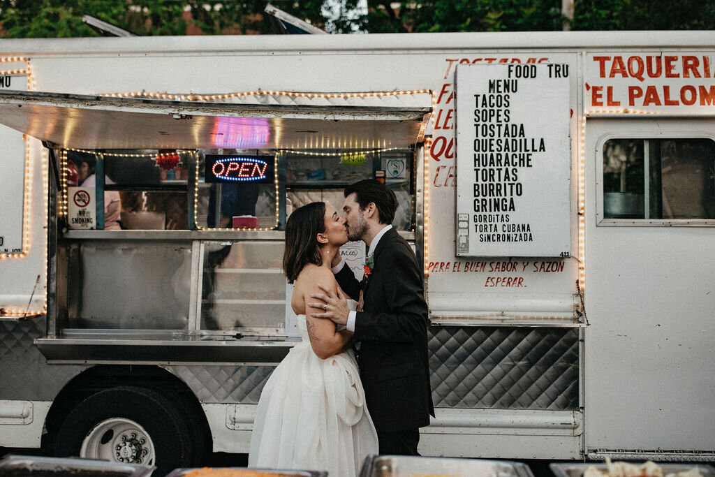 Mal+Ethan-SpringWeddingatAvantGardeninHouston-452