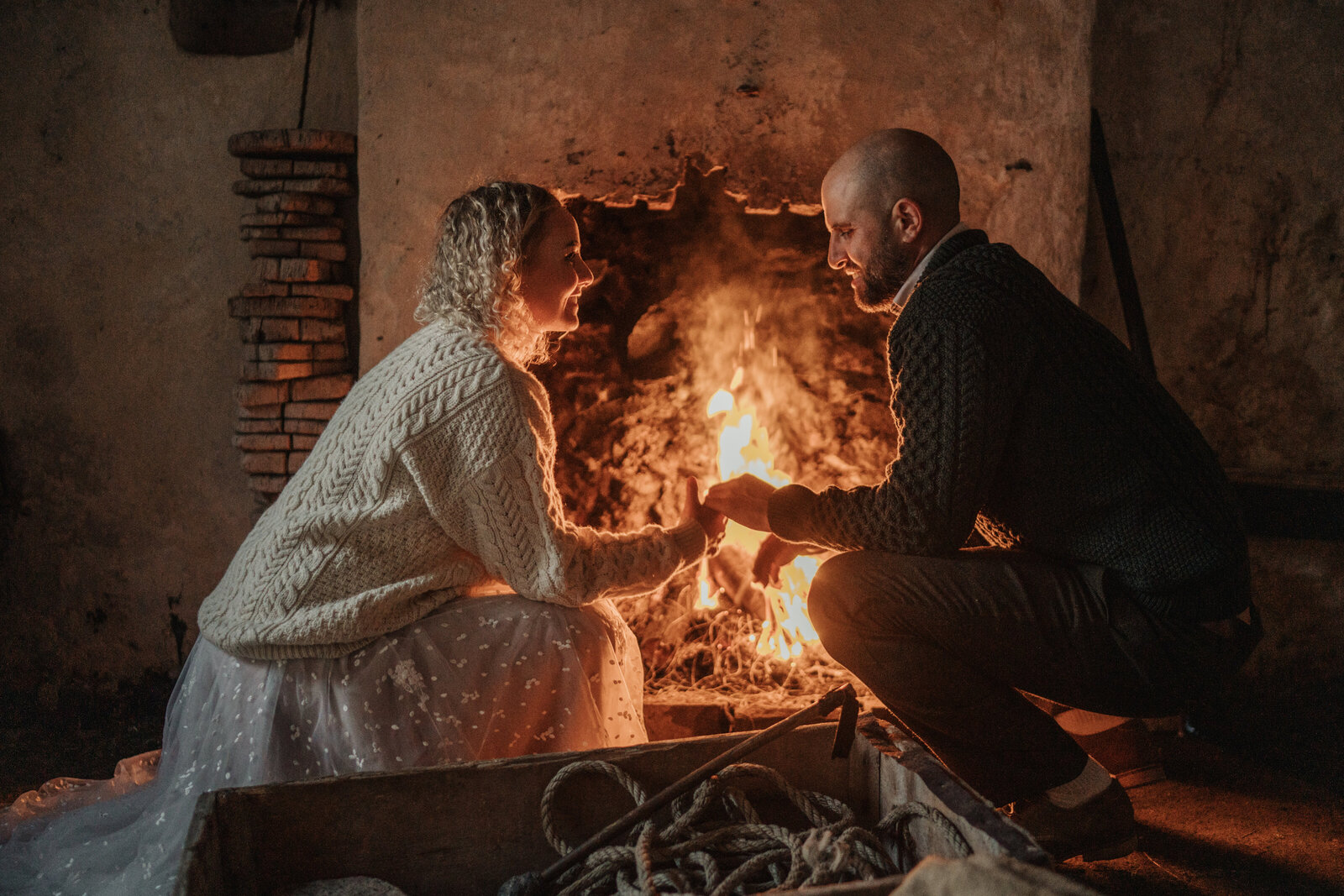 carrickarede-rope-bridge-wedding--02309-105