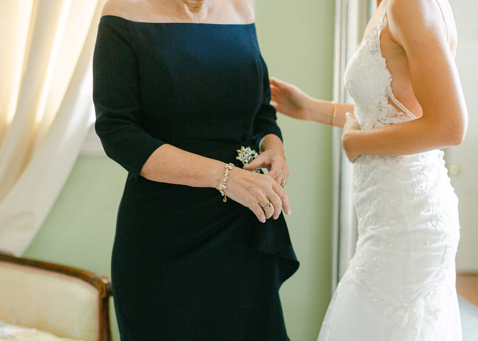 Legare Waring House - Charleston Wedding Photographer - Torianna Brooke Portraiture-47