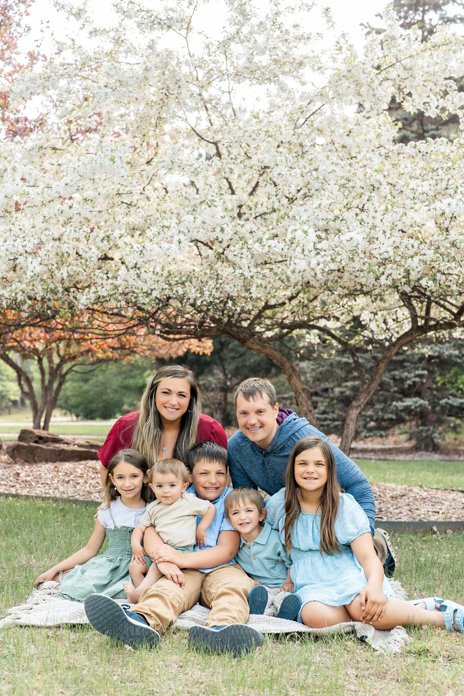 Iron Mountain family photography session at city park in the Upper Peninsula