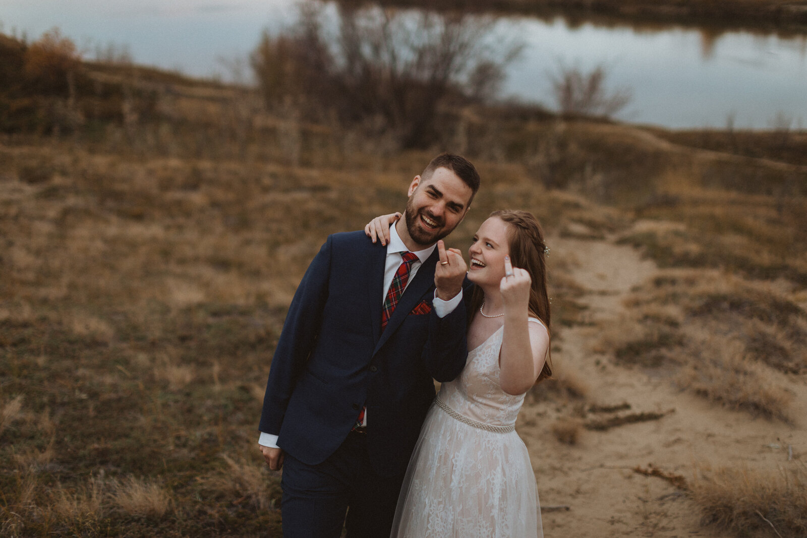 What to wear for your couples photo session - Liv Hettinga Photography