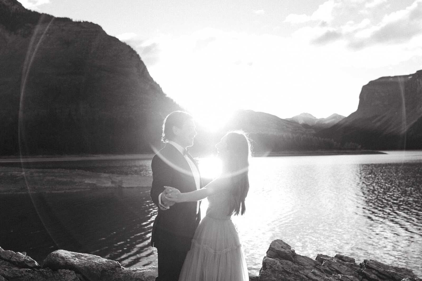 lake-minnewanka-banff-alberta-elopement| Ashley Seinen Photo-124