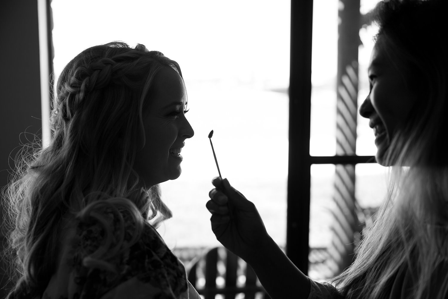 Paradise Point wedding photo of a bride getting ready