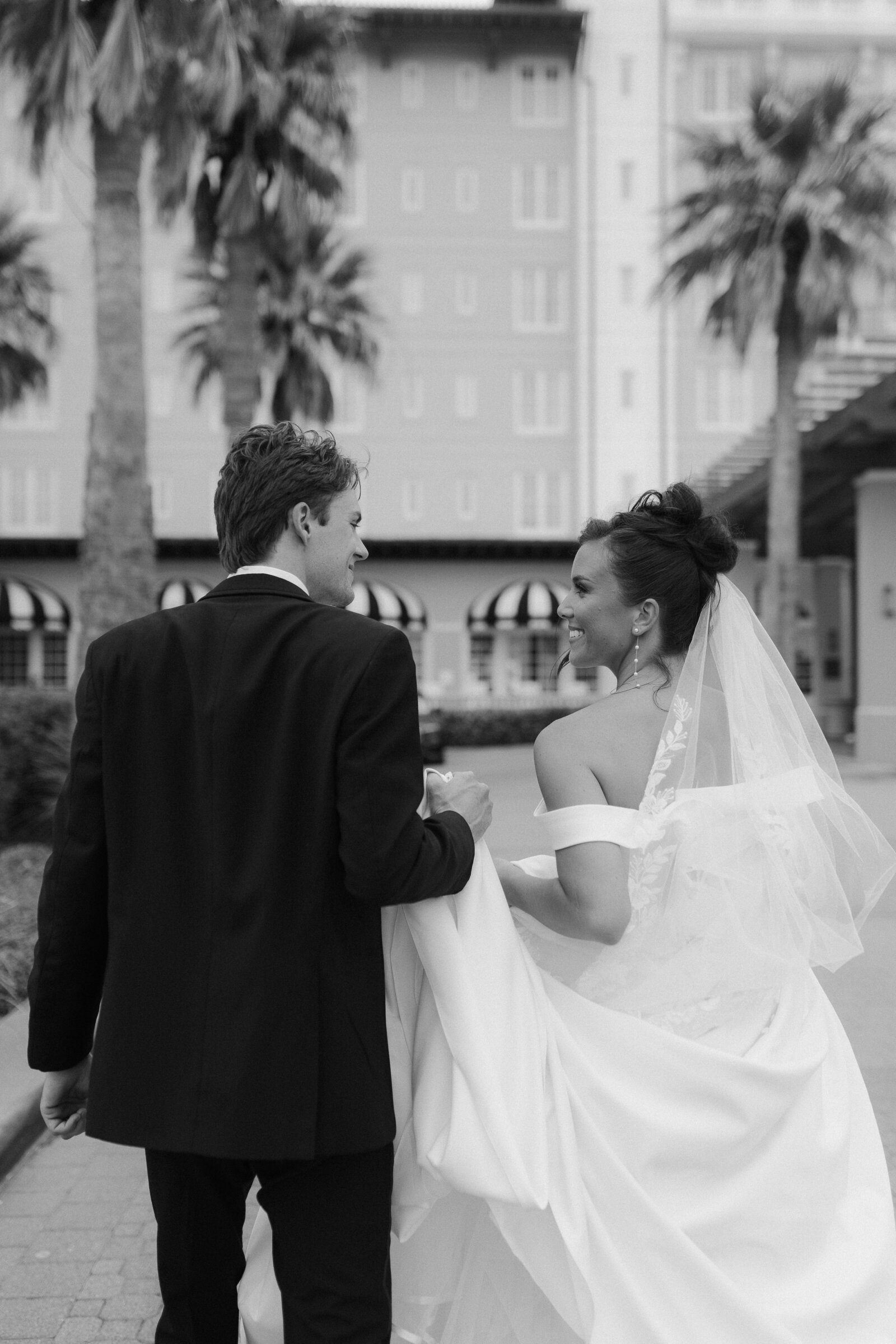 Texas wedding photographer at The Grand Galvez capturing timeless love.
