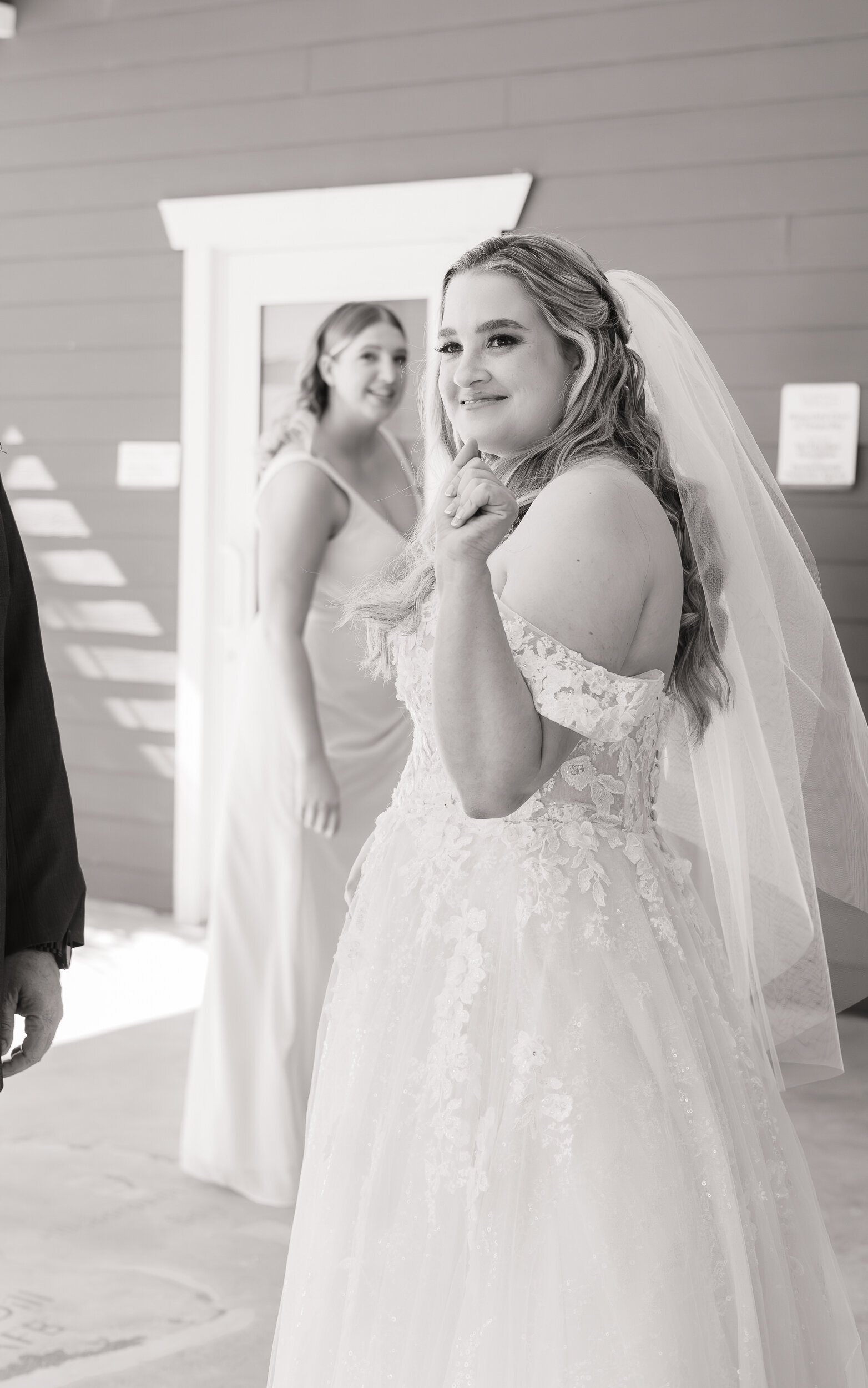 Brooke + Justin 4.6.24 - Tampa Bay Watch - alt Photography + films - 2500-47