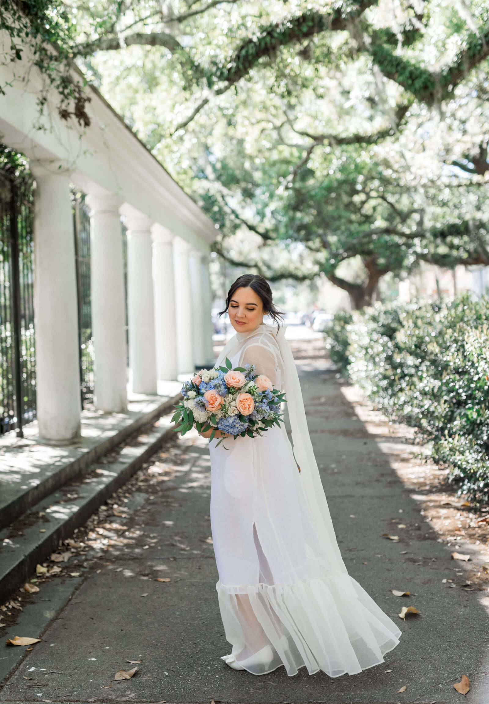 Tori_Bronston_Photography_Spring_Savannah_Elopement_Forsyth_Park17