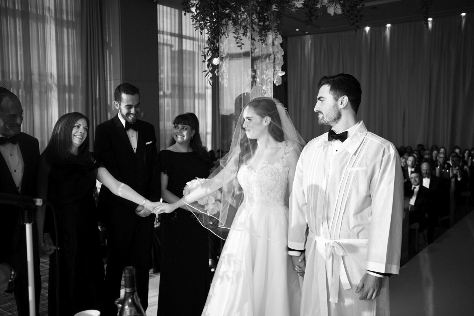 032 Jewish Wedding Photography by Luminous Weddings