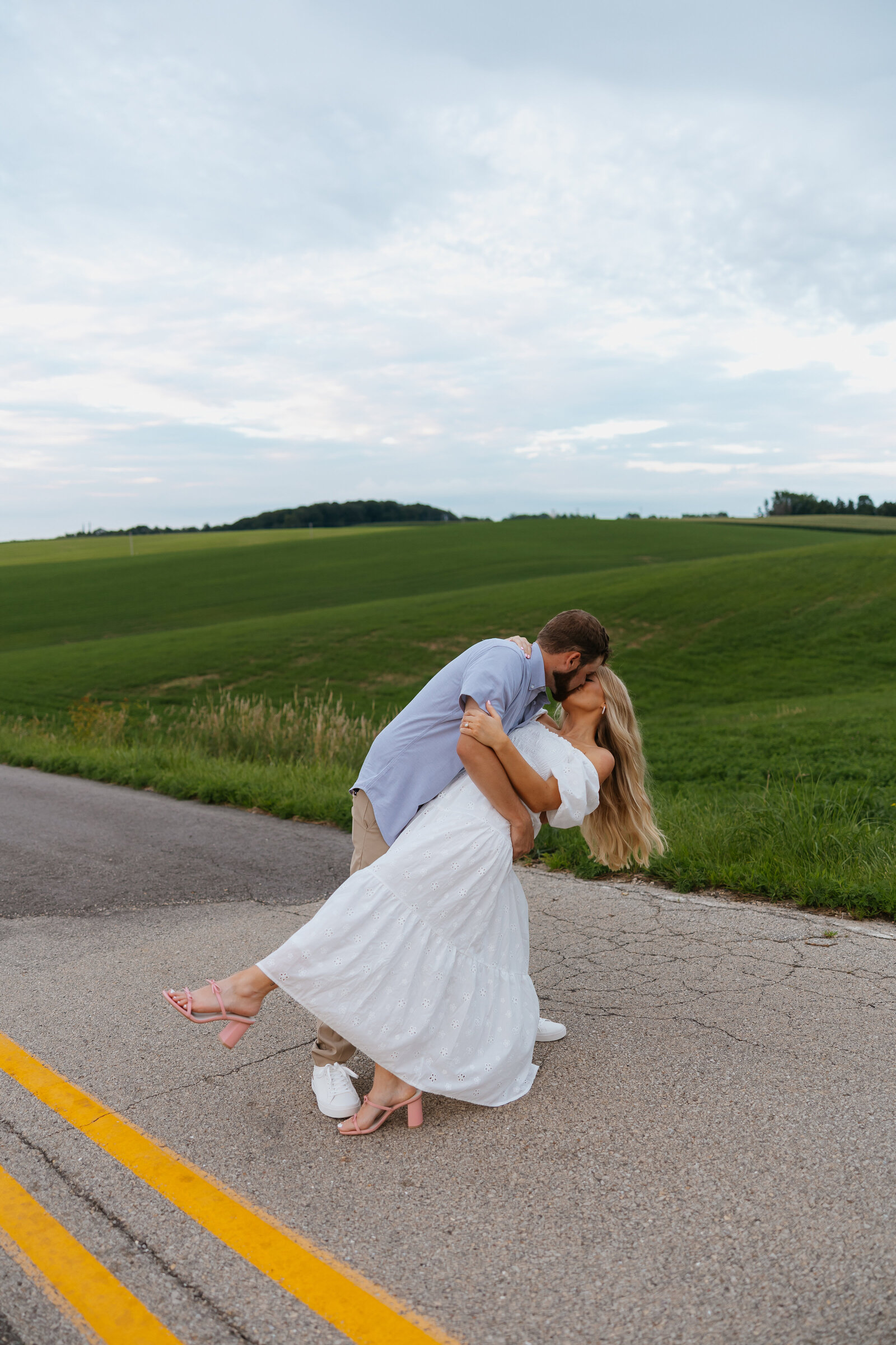 Alex-McCrary-Photography-Kelsie-Reece-Engagement-Iowa-State-Campus-Ames-6