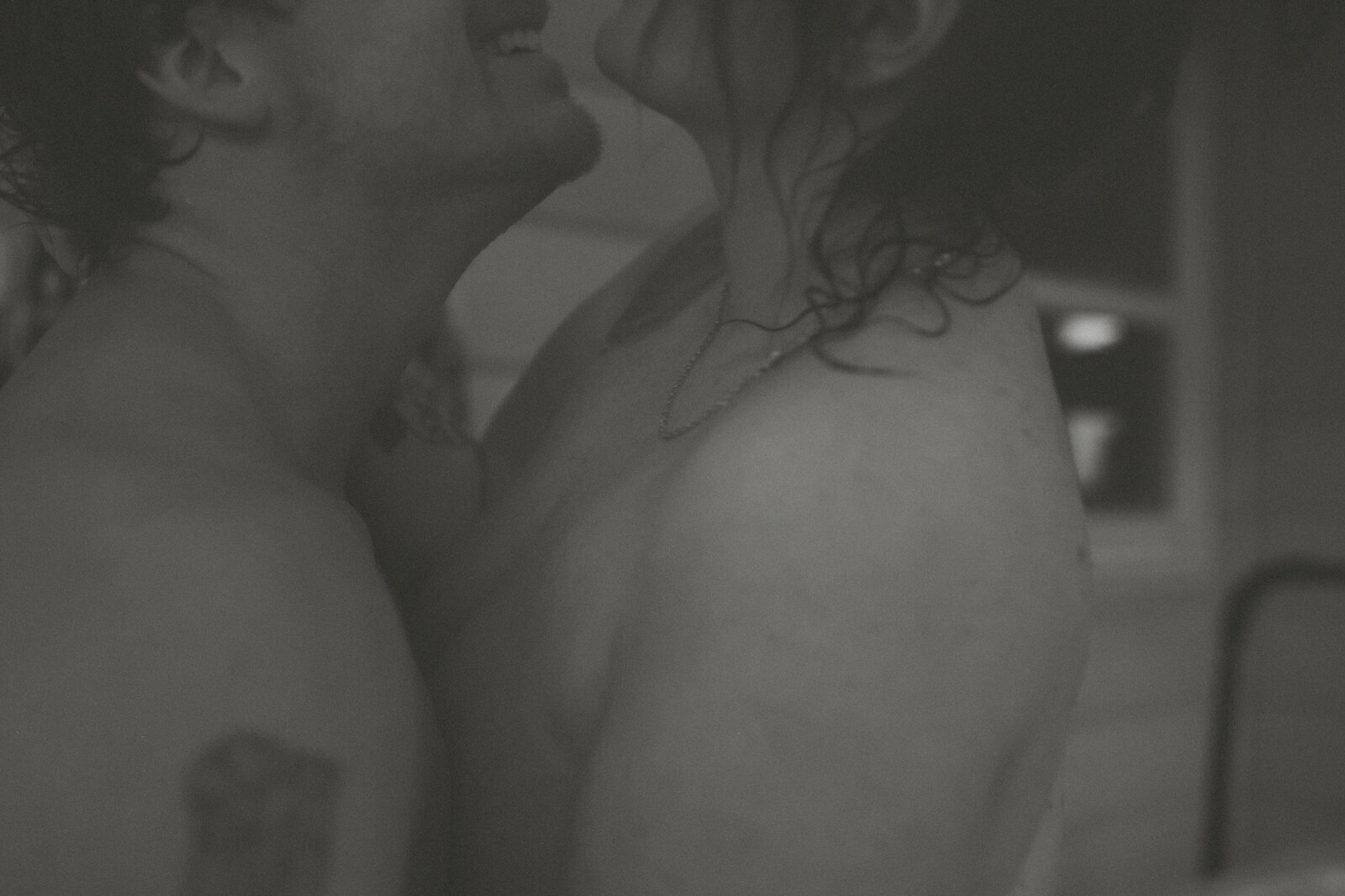 in-home-couples-session-18