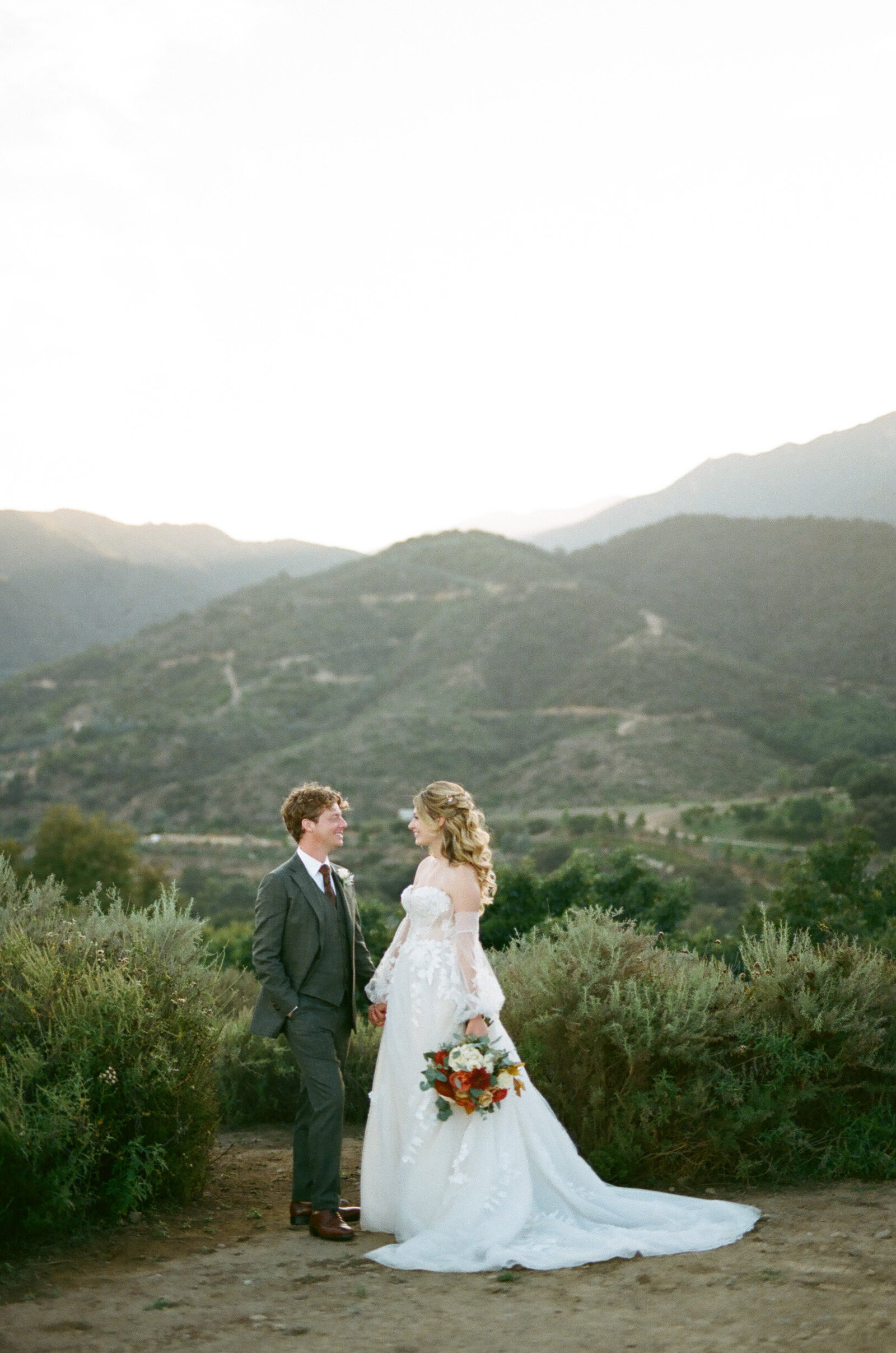 35mm Film Wedding Photography-019-000241170024